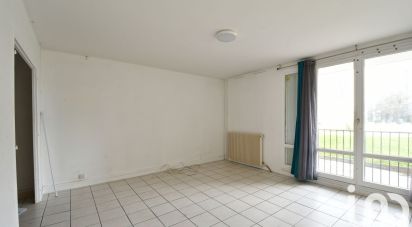 Apartment 3 rooms of 69 m² in Ferney-Voltaire (01210)