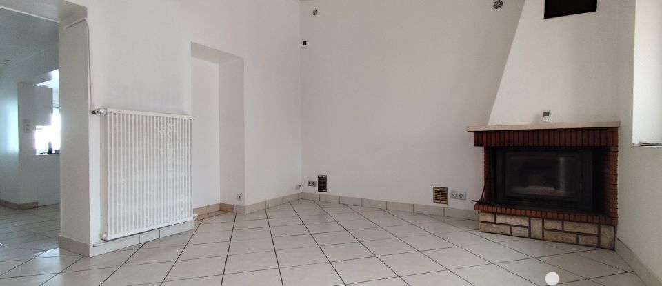 Town house 3 rooms of 70 m² in Saint-Nicolas-de-Redon (44460)