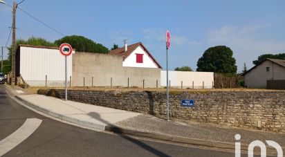 Land of 972 m² in Usson-du-Poitou (86350)