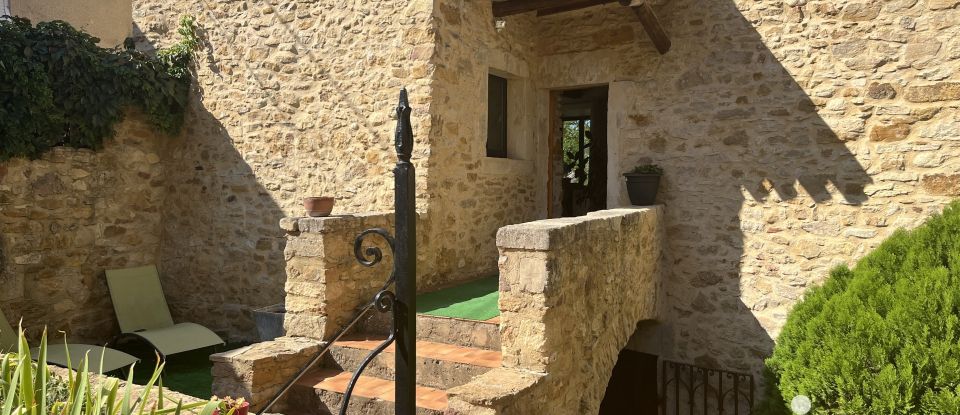 House 5 rooms of 111 m² in Sabran (30200)