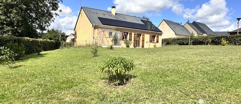 Maison 5 pièces de 95 m² à Saint-Saturnin-du-Limet (53800)