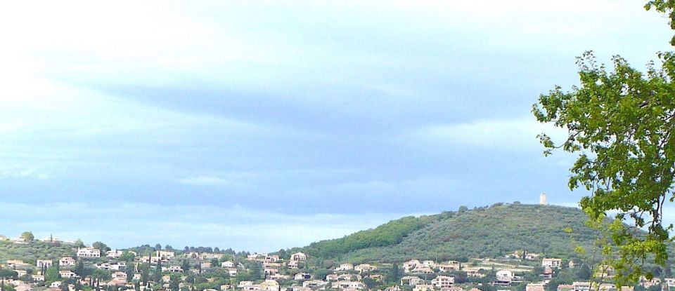 Terrain de 649 m² à Manosque (04100)