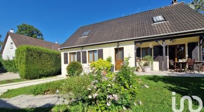 House 7 rooms of 133 m² in Ozoir-la-Ferrière (77330)