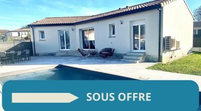 House 4 rooms of 103 m² in Saint-Quentin-de-Baron (33750)