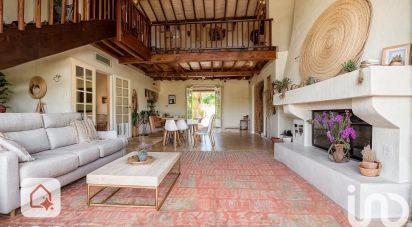 Traditional house 8 rooms of 200 m² in Cadarsac (33750)