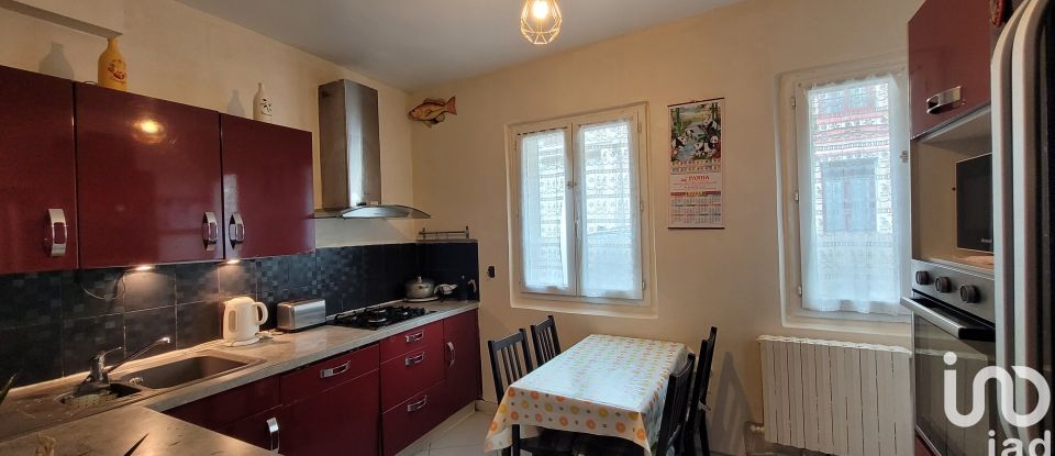 Town house 5 rooms of 135 m² in Carrières-sous-Poissy (78955)