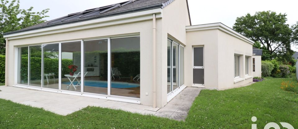 Maison d’architecte 7 pièces de 297 m² à Chambray-lès-Tours (37170)