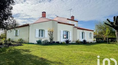 Traditional house 6 rooms of 152 m² in La Jonchère (85540)