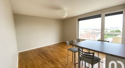 Appartement 3 pièces de 60 m² à Reims (51100)