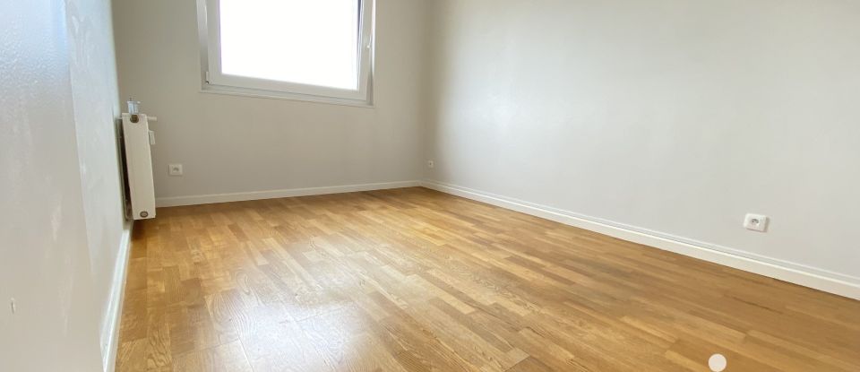 Appartement 3 pièces de 60 m² à Reims (51100)