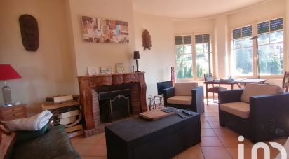 Appartement 6 pièces de 130 m² à Le Lavandou (83980)