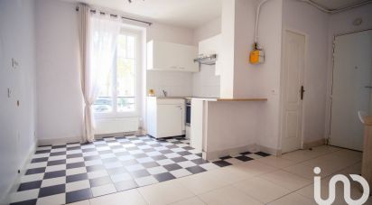 Apartment 3 rooms of 44 m² in Créteil (94000)