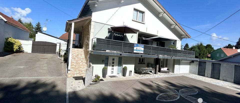 House 9 rooms of 240 m² in Carspach (68130)