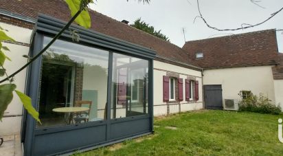 Village house 6 rooms of 140 m² in Montigny-le-Chartif (28120)