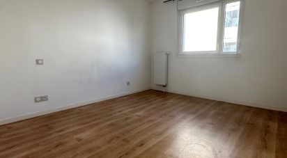 Apartment 3 rooms of 63 m² in Le Havre (76620)