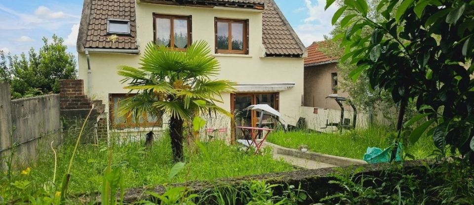 House 7 rooms of 190 m² in Noisy-le-Sec (93130)