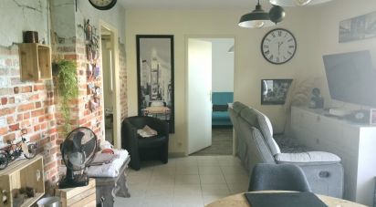 Apartment 2 rooms of 54 m² in Crespin (59154)