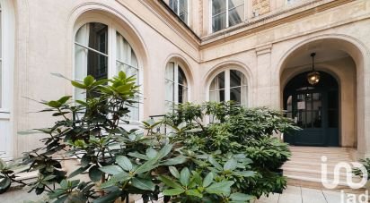 Duplex 5 rooms of 104 m² in Paris (75011)