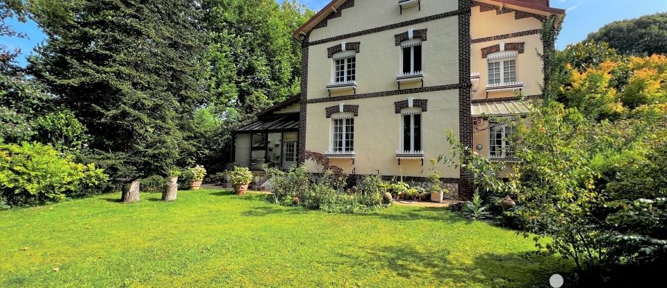 Mansion 12 rooms of 315 m² in Rouen (76000)