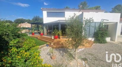 House 6 rooms of 205 m² in Garéoult (83136)