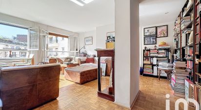 Appartement 3 pièces de 73 m² à Paris (75015)