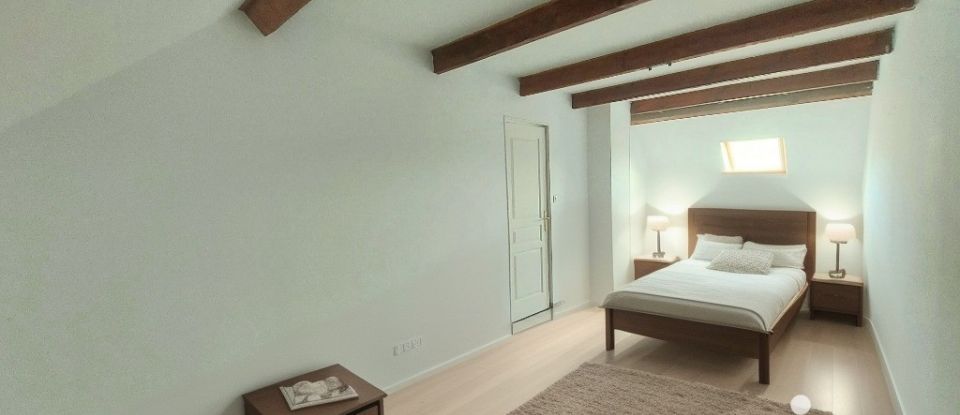 Pavilion 5 rooms of 105 m² in Congis-sur-Thérouanne (77440)