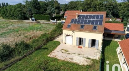 Pavillon 5 pièces de 105 m² à Congis-sur-Thérouanne (77440)