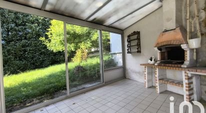 Maison 12 pièces de 200 m² à Crocq (23260)