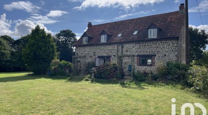 Country house 5 rooms of 146 m² in Savigny-le-Vieux (50640)