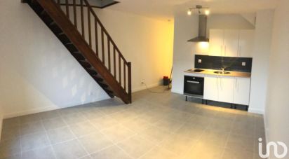 Apartment 2 rooms of 42 m² in Morangis (91420)