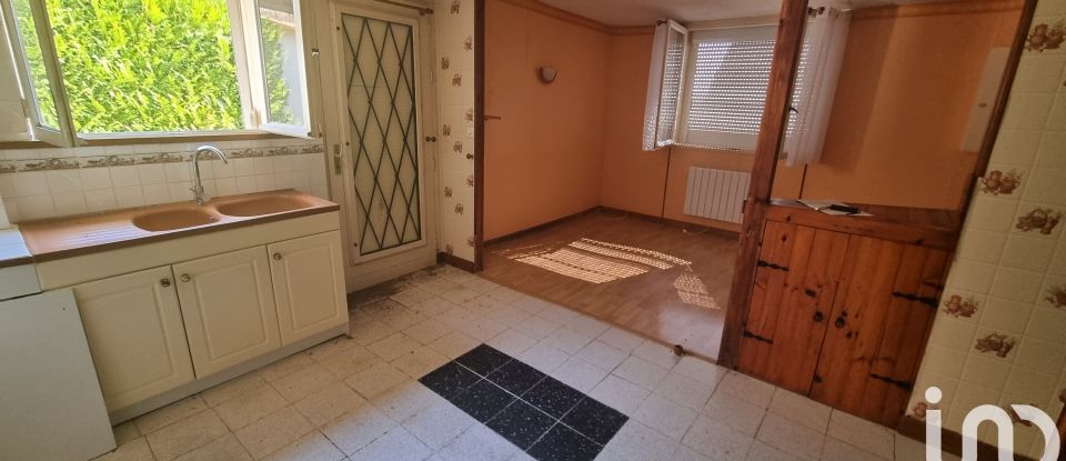 Maison 4 pièces de 55 m² à Chartèves (02400)