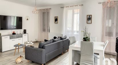 Maison de ville 5 pièces de 135 m² à Mézières-sur-Seine (78970)