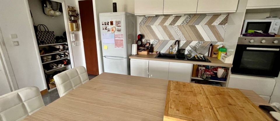 Appartement 2 pièces de 40 m² à Gometz-la-Ville (91400)