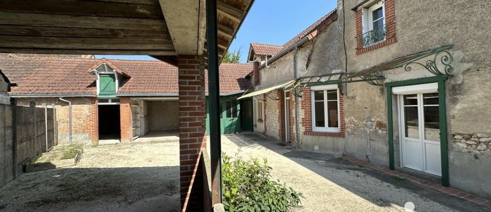 House 4 rooms of 104 m² in Mont-près-Chambord (41250)