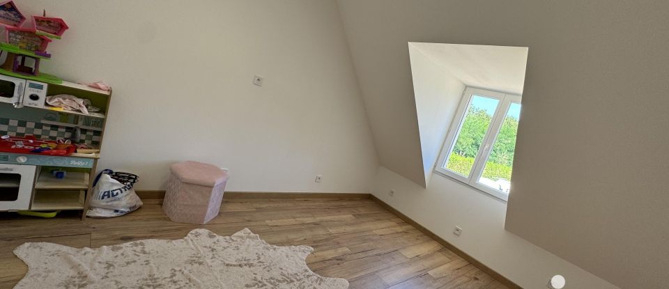 Maison 6 pièces de 125 m² à Chinon (37500)