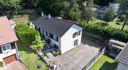 Maison 5 pièces de 127 m² à Creutzwald (57150)