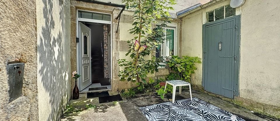 House 6 rooms of 130 m² in Commercy (55200)