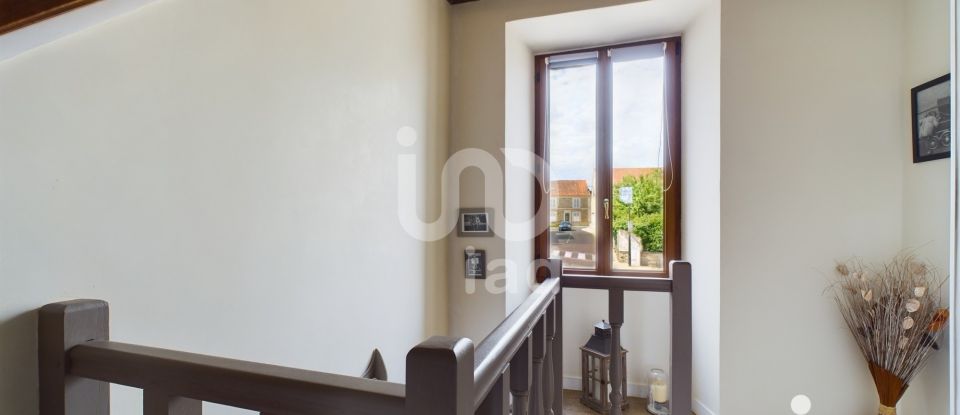 Town house 4 rooms of 117 m² in Le Châtelet-en-Brie (77820)