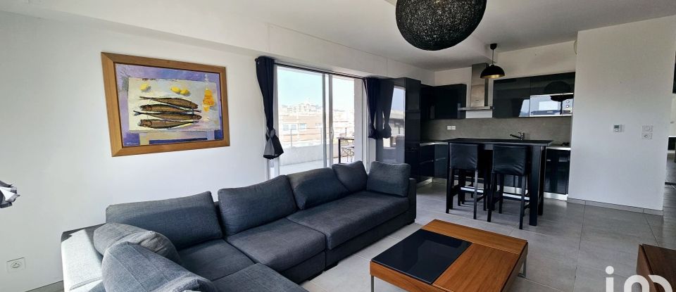 Appartement 4 pièces de 81 m² à Marseille (13008)