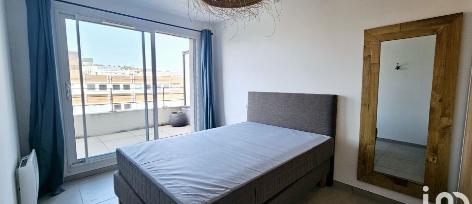 Appartement 4 pièces de 81 m² à Marseille (13008)