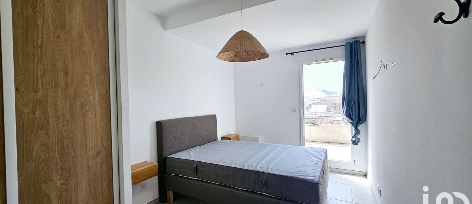 Appartement 4 pièces de 81 m² à Marseille (13008)