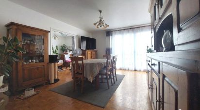 Appartement 5 pièces de 101 m² à Villeneuve-la-Garenne (92390)