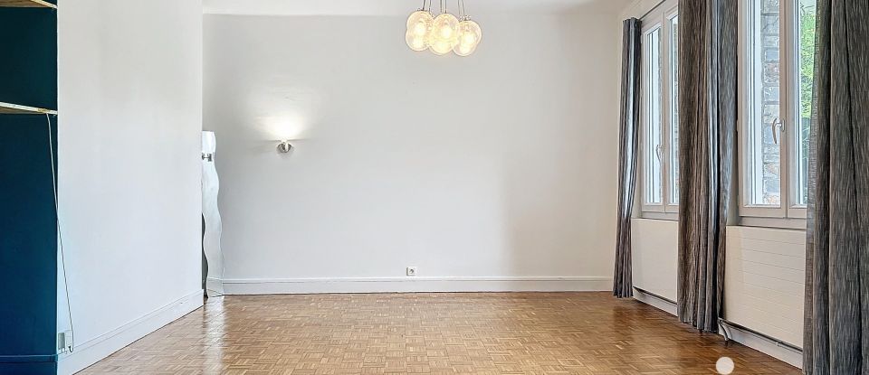 Appartement 4 pièces de 82 m² à Nantes (44100)