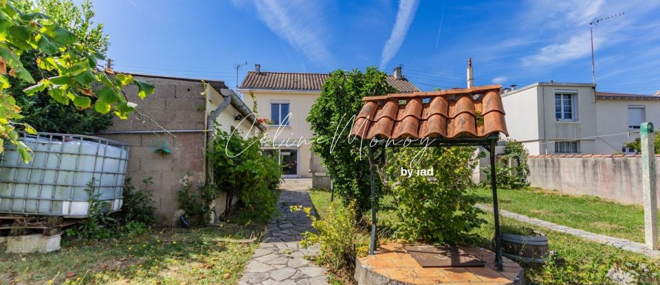 House 5 rooms of 125 m² in La Roche-sur-Yon (85000)