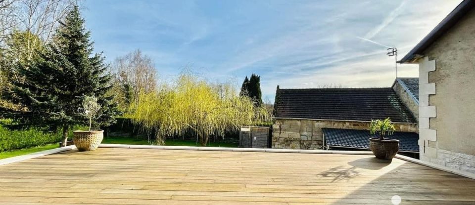 Maison 6 pièces de 175 m² à Laversine (02600)