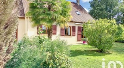 House 6 rooms of 130 m² in La Celle-les-Bordes (78720)