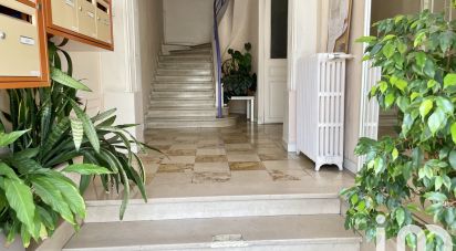 Appartement 2 pièces de 58 m² à Toulon (83000)