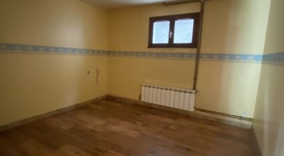 Traditional house 4 rooms of 181 m² in Courcelles (58210)