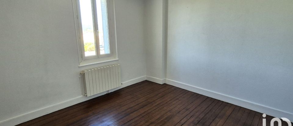 Maison 8 pièces de 167 m² à Mazamet (81200)