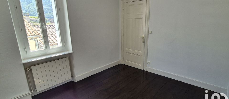 Maison 8 pièces de 167 m² à Mazamet (81200)